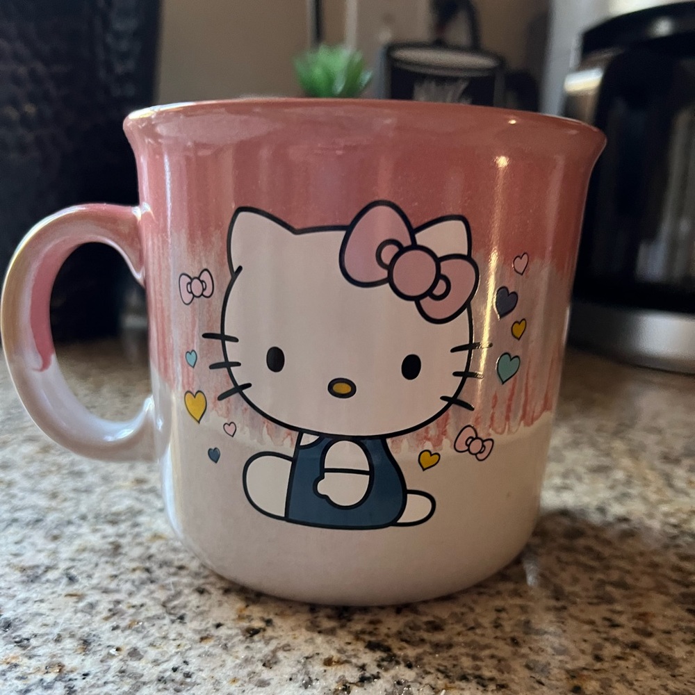 Hello kitty mug